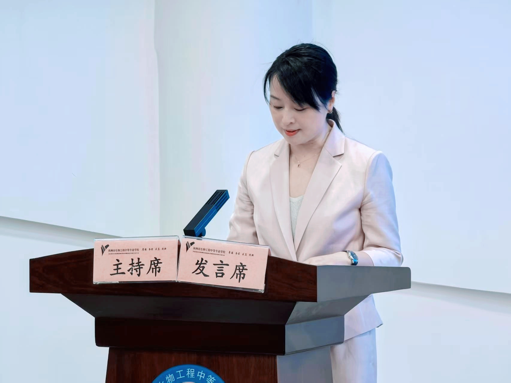 微信图片_20250522173433.jpg